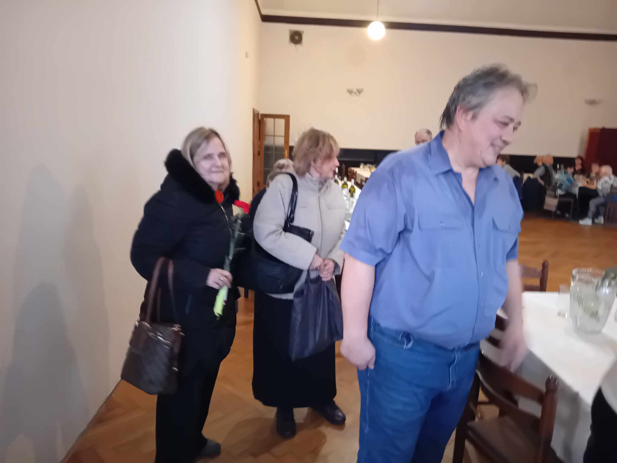 431411382_396675286416564_4544990417857898449_n