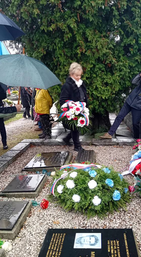 575085313_10230486457485782_1063560568375285022_n