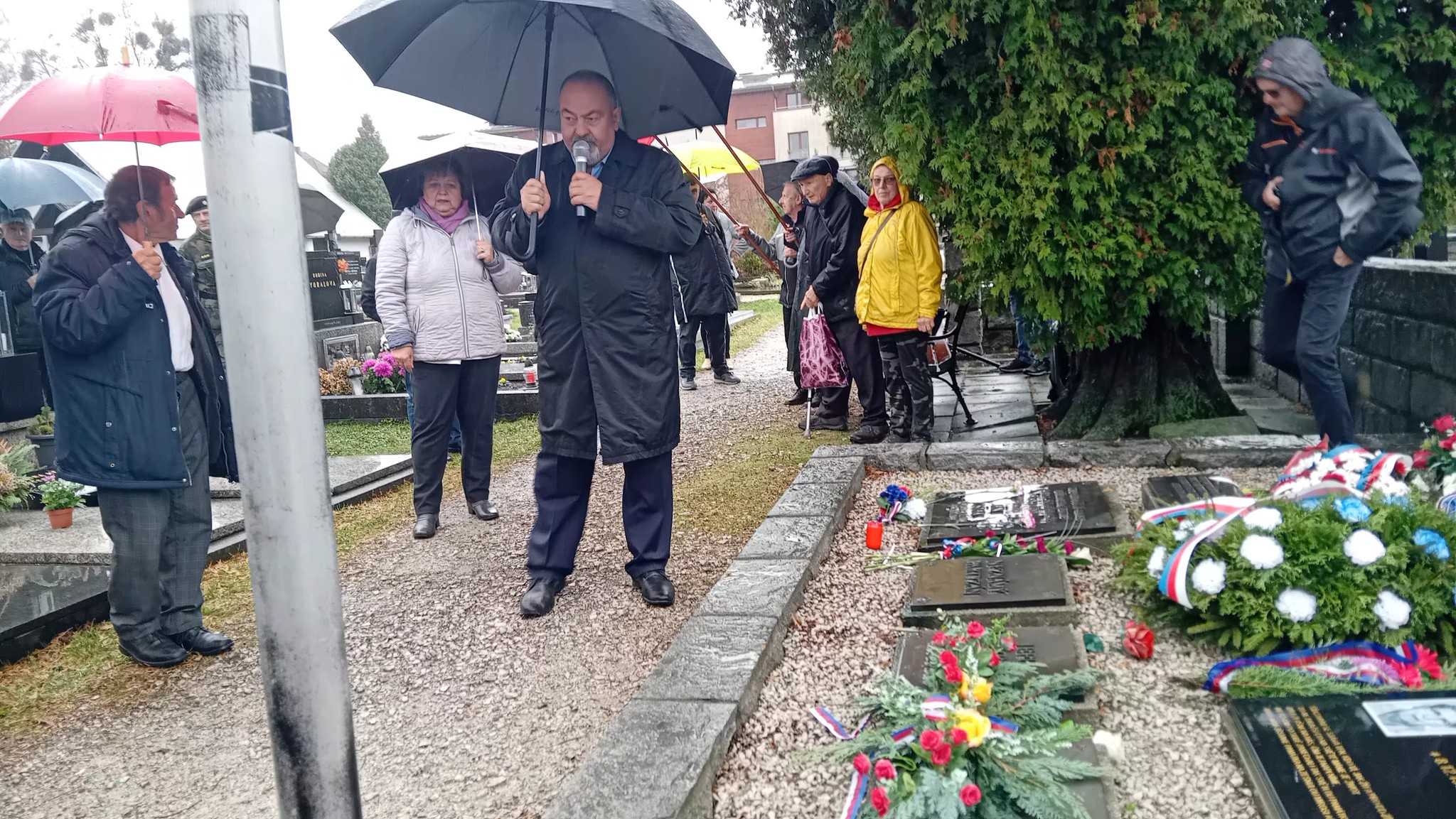 576906456_10230486497446781_2228140135062132651_n